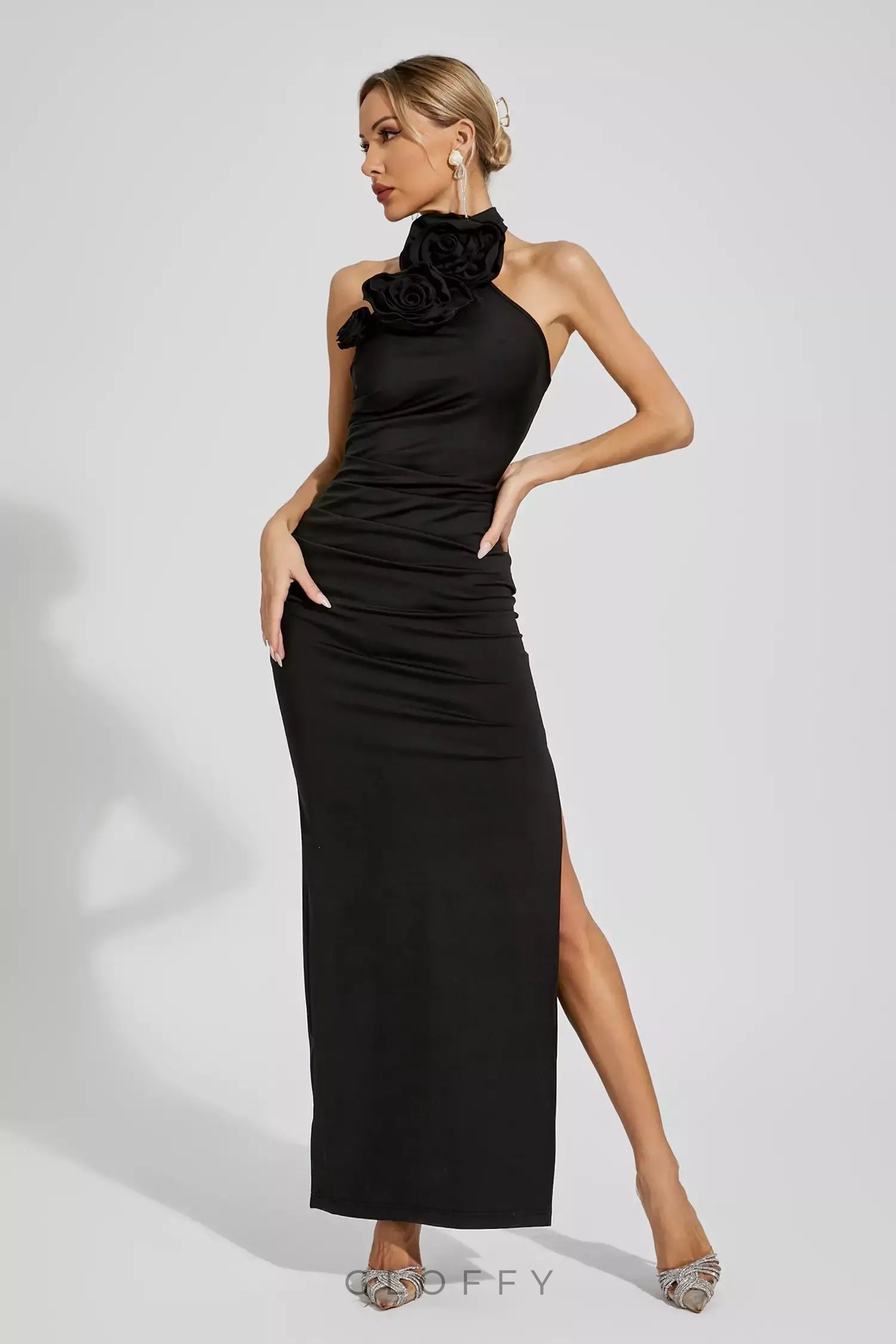 Natalie Kırmızı Çiçek Desenli Büzgülü Halter Maxi Elbise