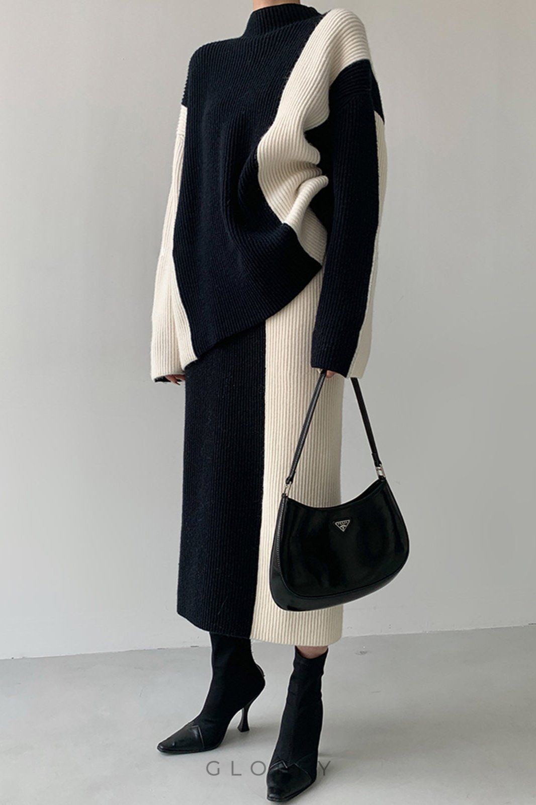 Amara Monokrom Kontrast Bluz ve Etek Takımı