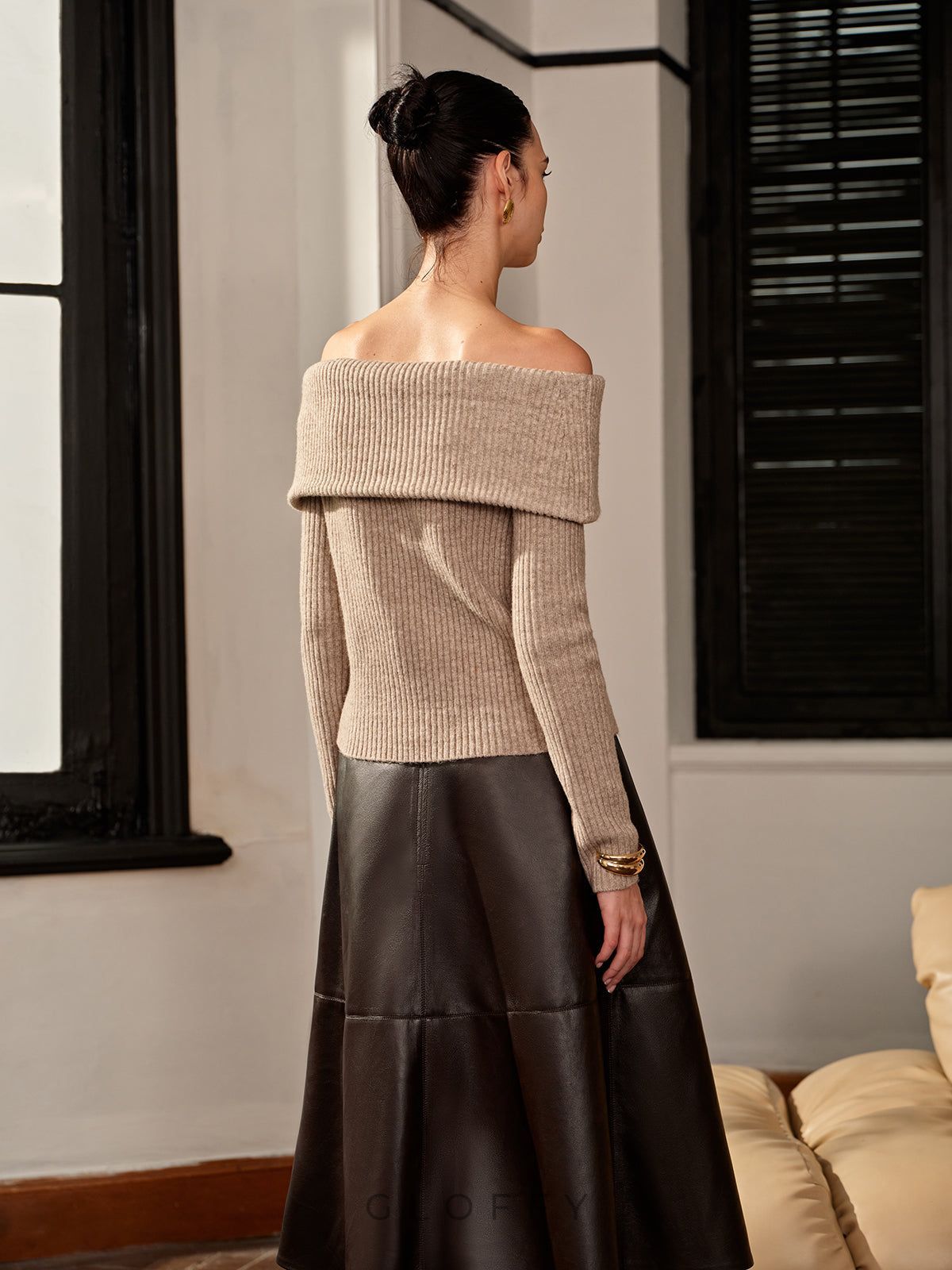 Kayık Yaka Fitilli Triko Kazak – Bej