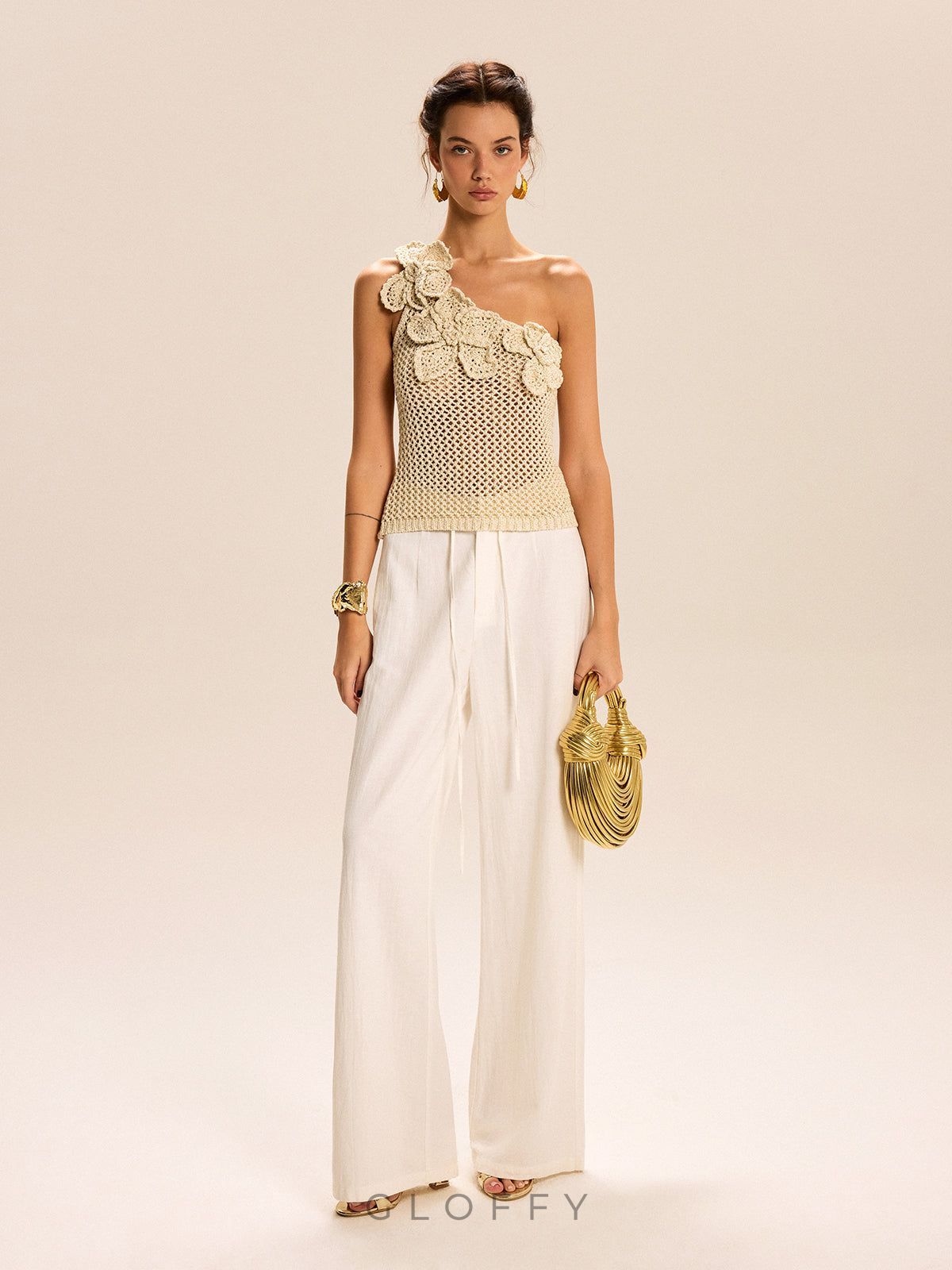 Tek Omuz Çiçek Detaylı Örgü Bluz – Ekru