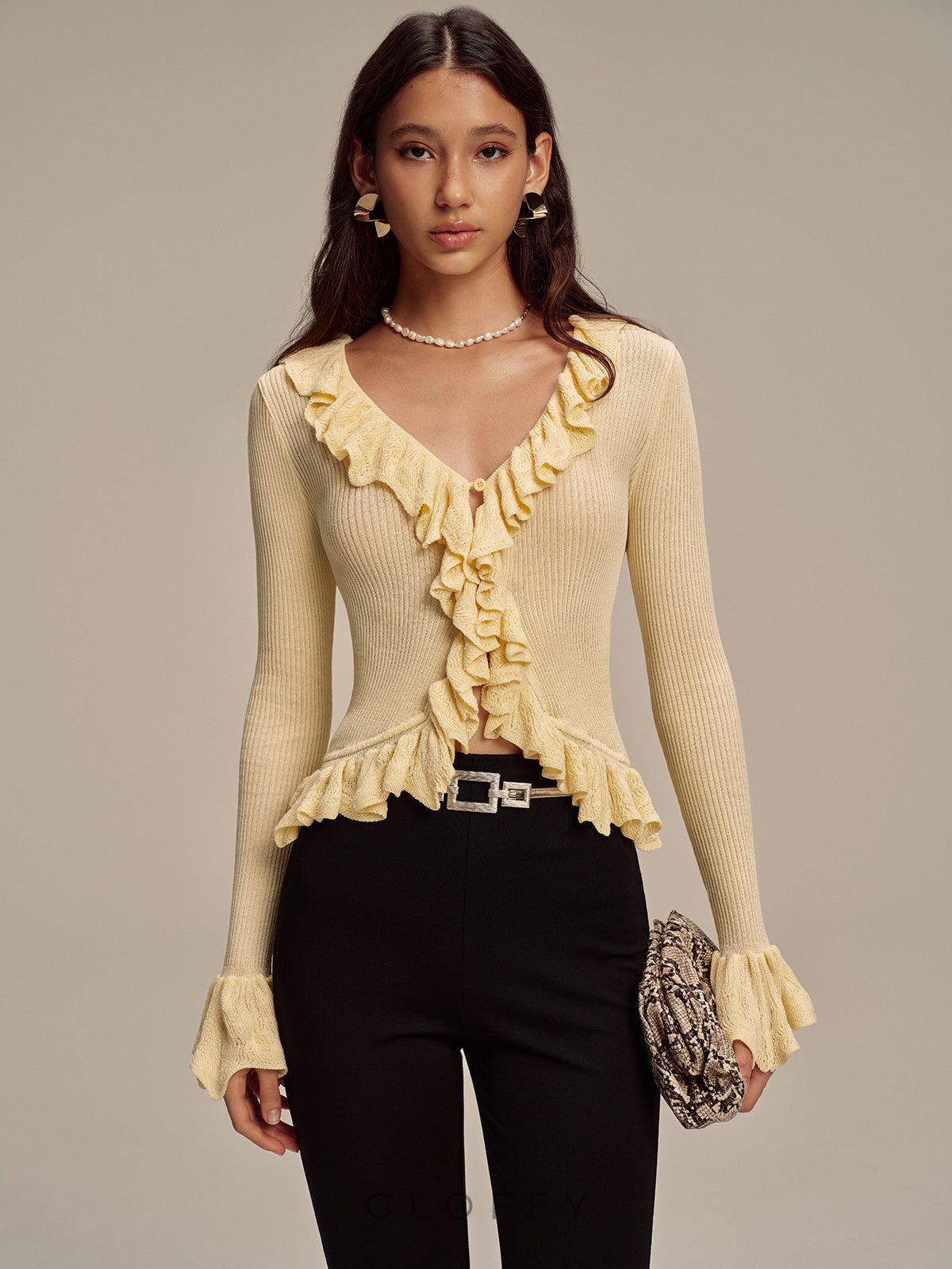 Fırfır Detaylı V Yaka Fitilli Hırka – Sarı