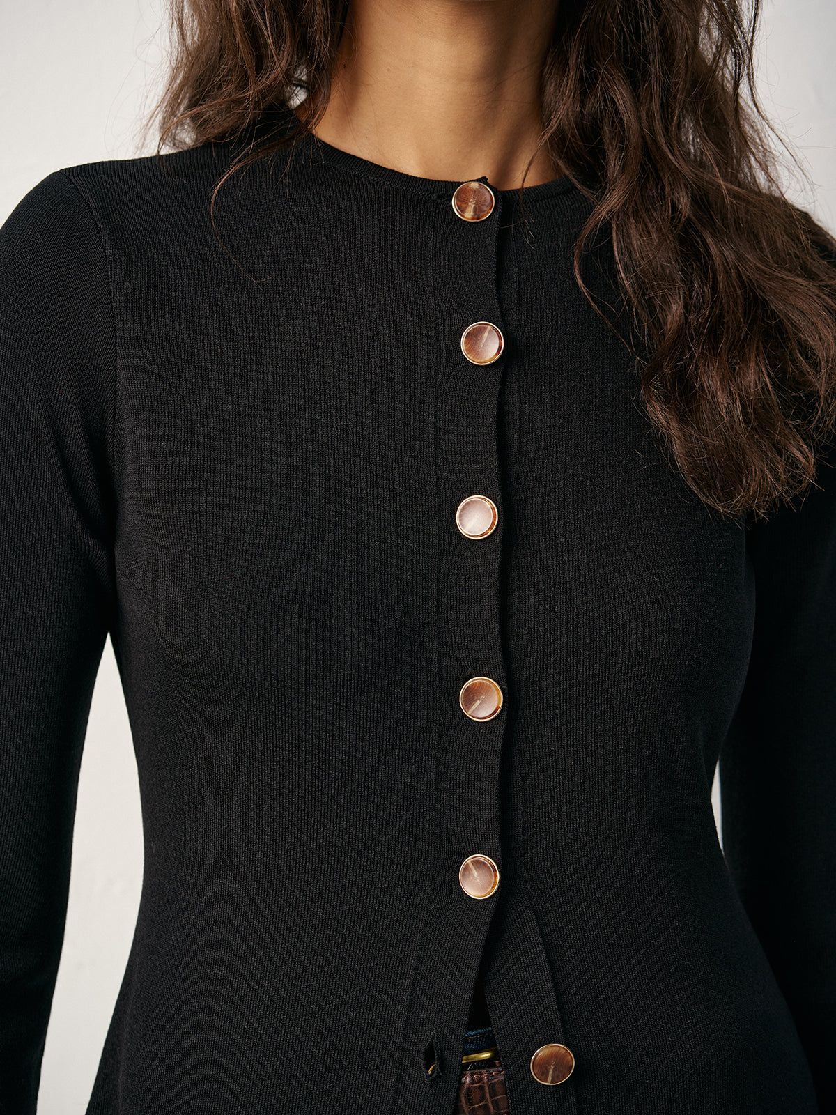 Düğmeli Uzun Hırka Kesim Triko Elbise – Siyah