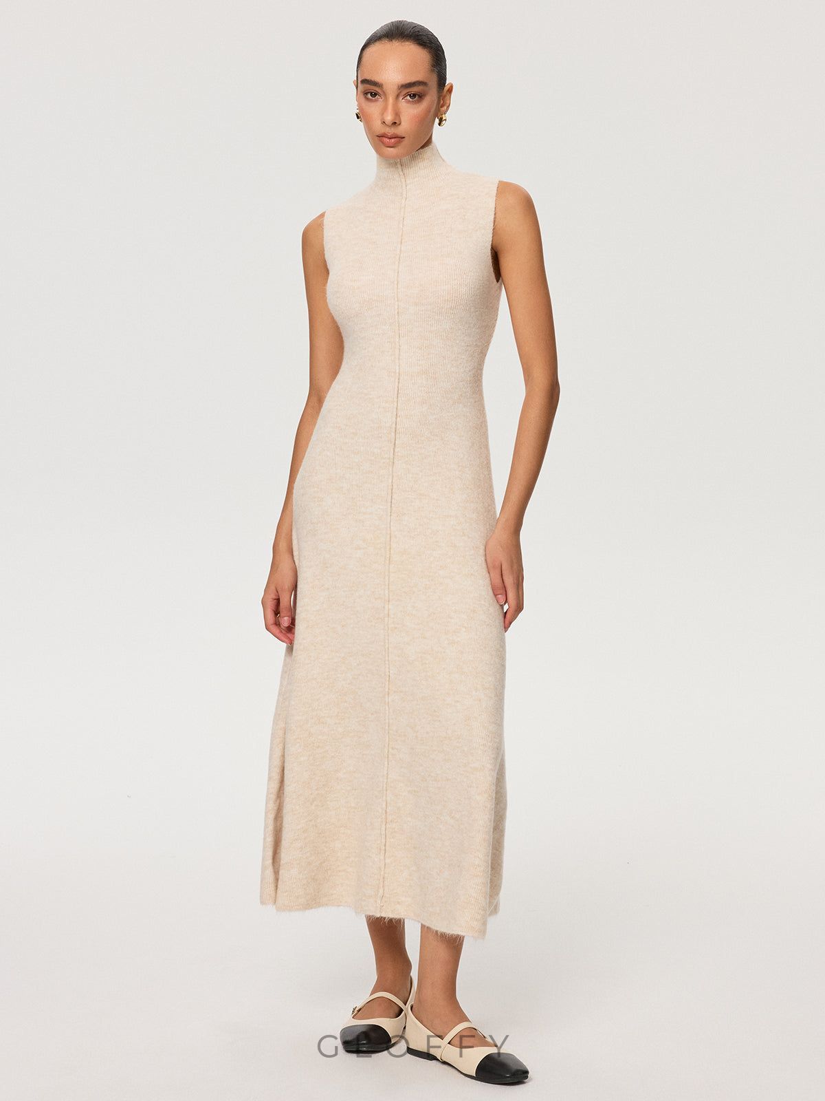 Örgü Yelek ve Balıkçı Yaka Yeleksiz Elbise İki Parçalı Takım