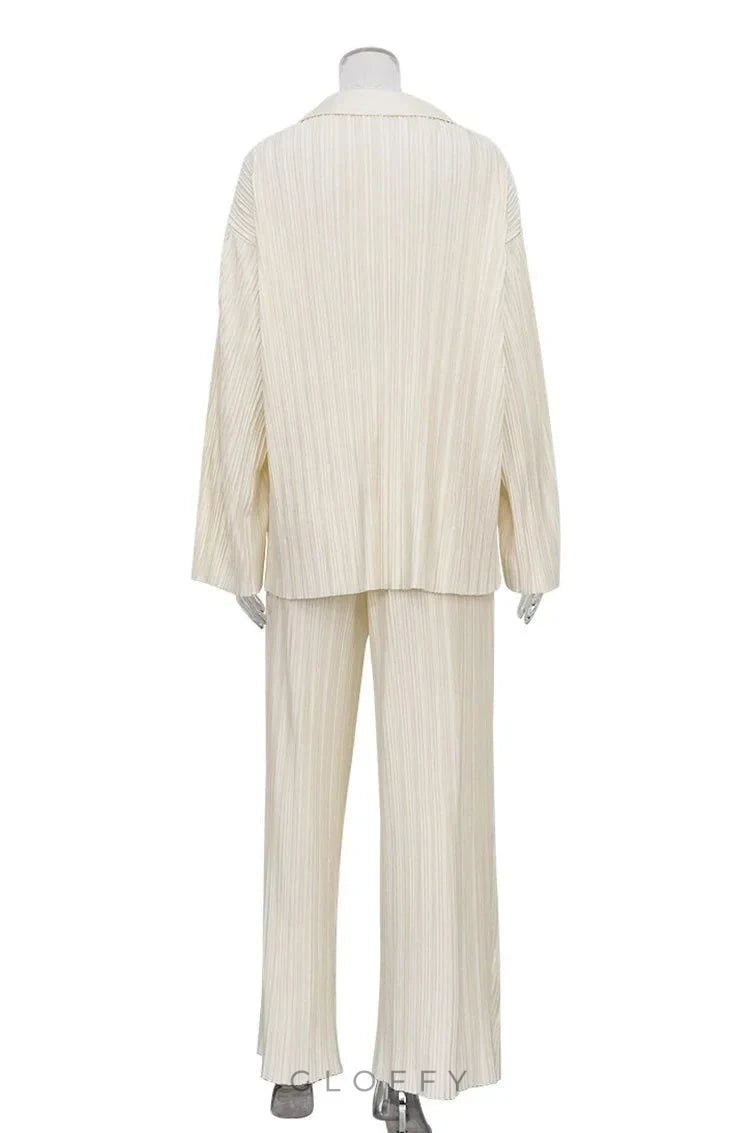 Düz Renk Pileli Uzun Kollu Pantolon Takımı