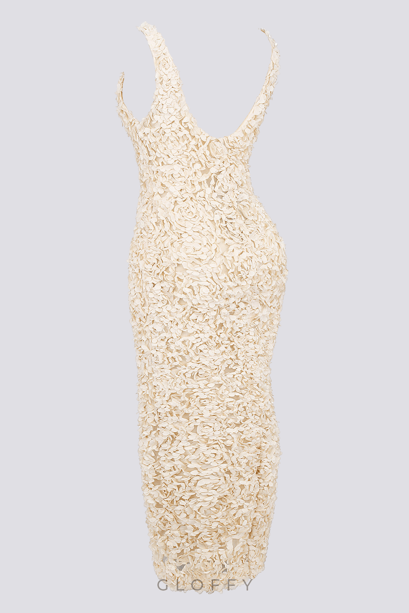 Cyprine Derin Yaka Sırtı Açık Uzun Elbise