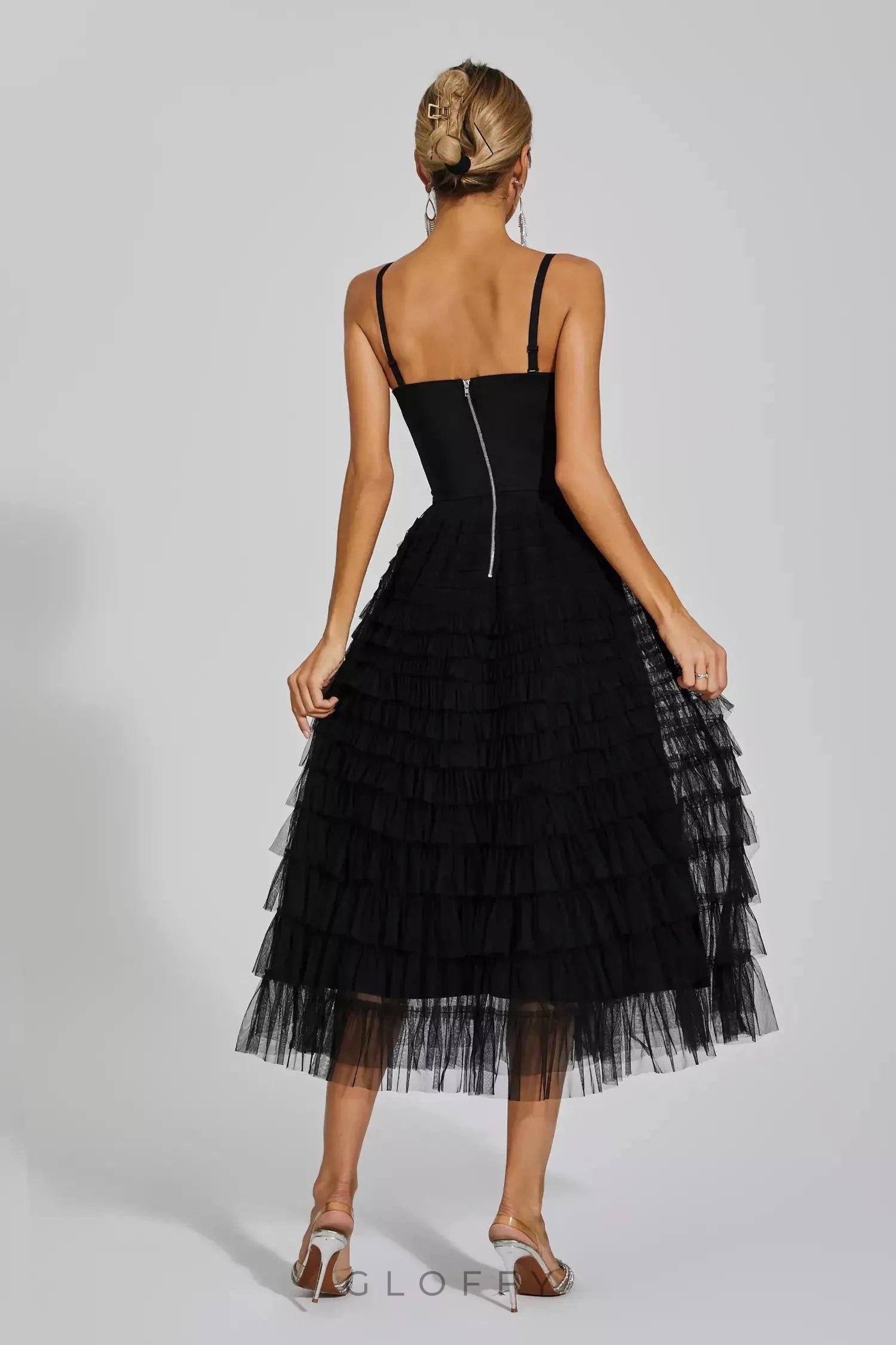 Tatiana Siyah Payetli Askılı Maxi Elbise