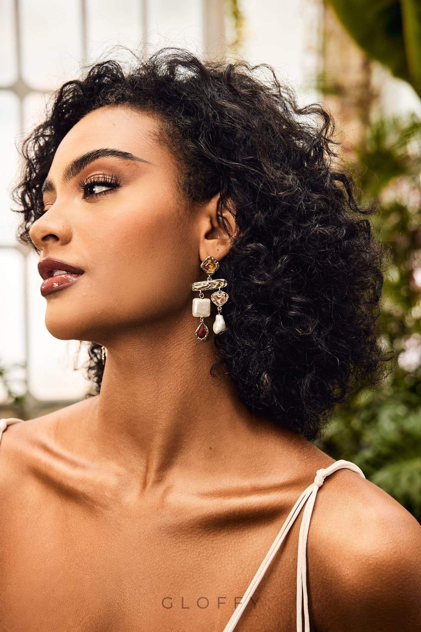 Barok Renkli Taşlı İnci Küpeler