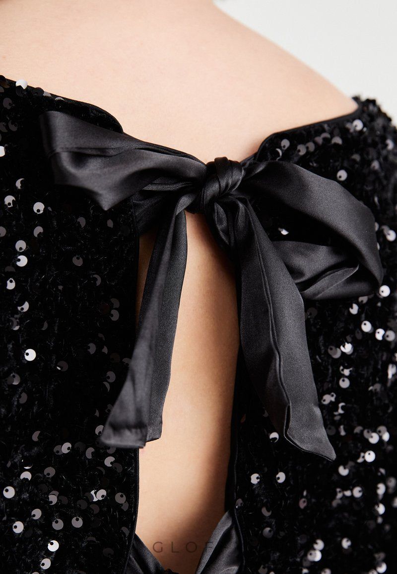 Cara Fiyonk Detaylı Payetli Bluz