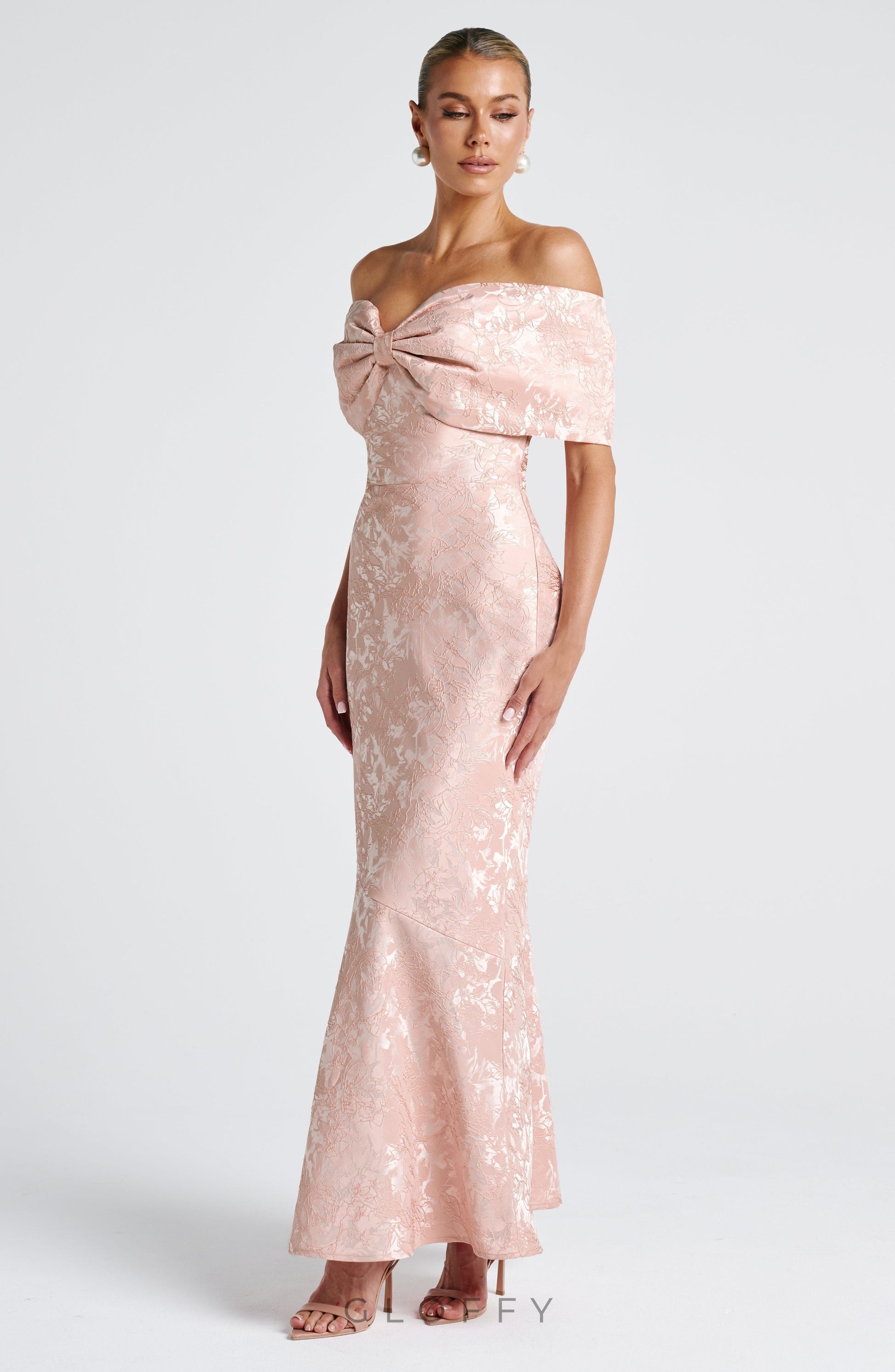 Elowen Toz Pembe Zarif Form Maxi Elbise